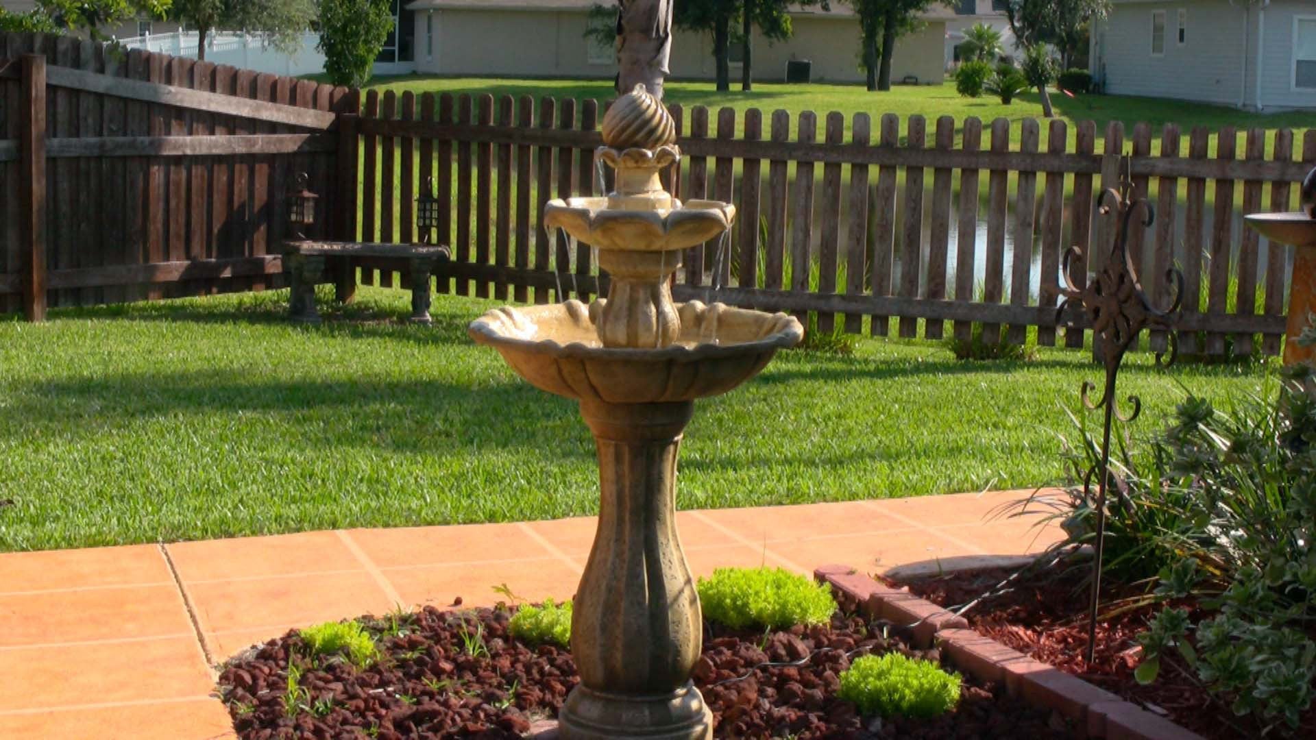 outdoor water fountain